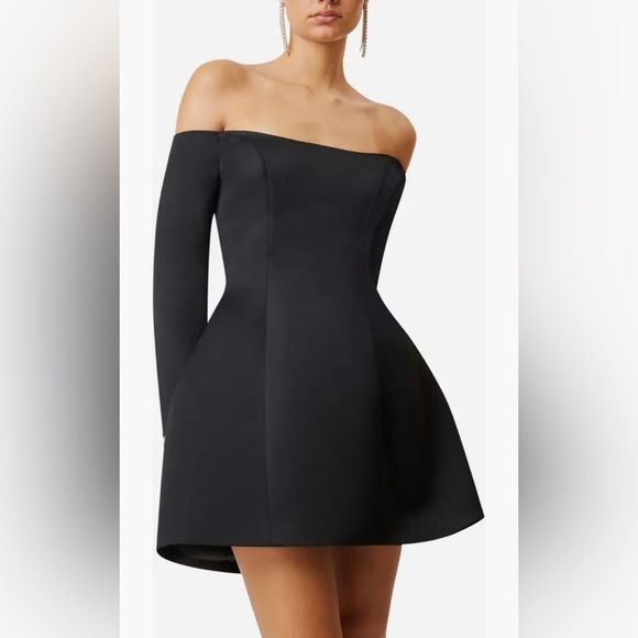 NEW Elliatt Vida Off The Shoulder Long Sleeve Cocktail Minidress Sz S - Picture 2 of 6